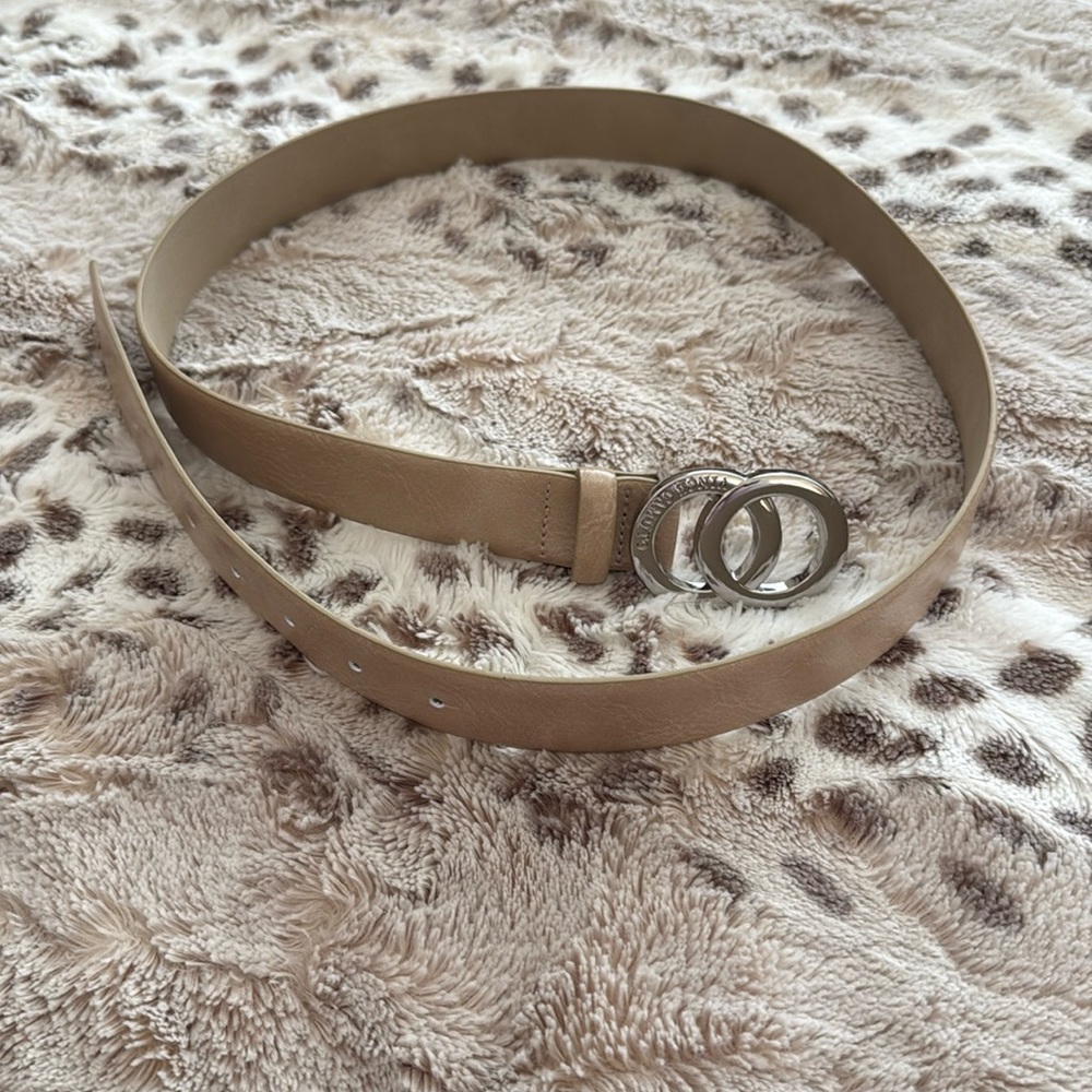 Elegant Tan Belt with Silver Buckle